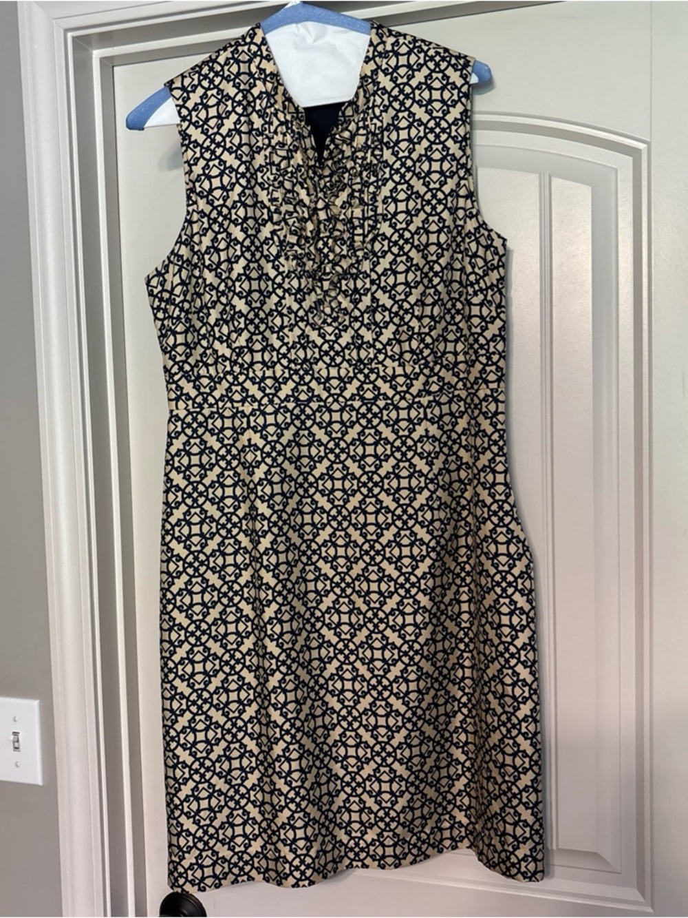 Vineyard Vines Shep & Ian 100% Silk Cream And Navy Lined Sheath Dress Size 8